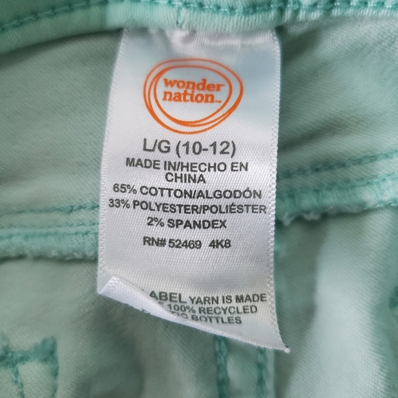 Girls shorts - Picture 1 of 3